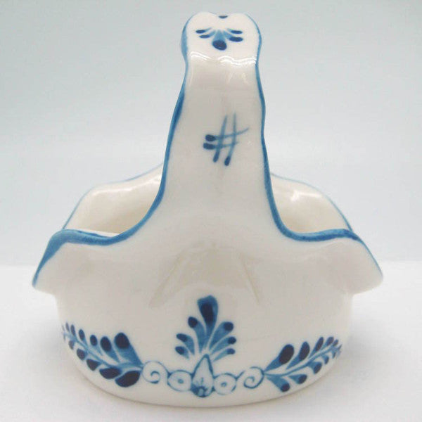 Blue and White Fluted Shaped Ceramic Basket - ScandinavianGiftOutlet