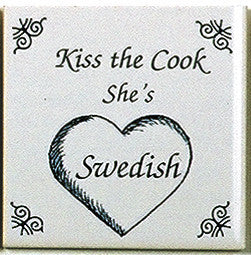 Swedish Culture Magnet Tile (Kiss Swedish Cook) - ScandinavianGiftOutlet