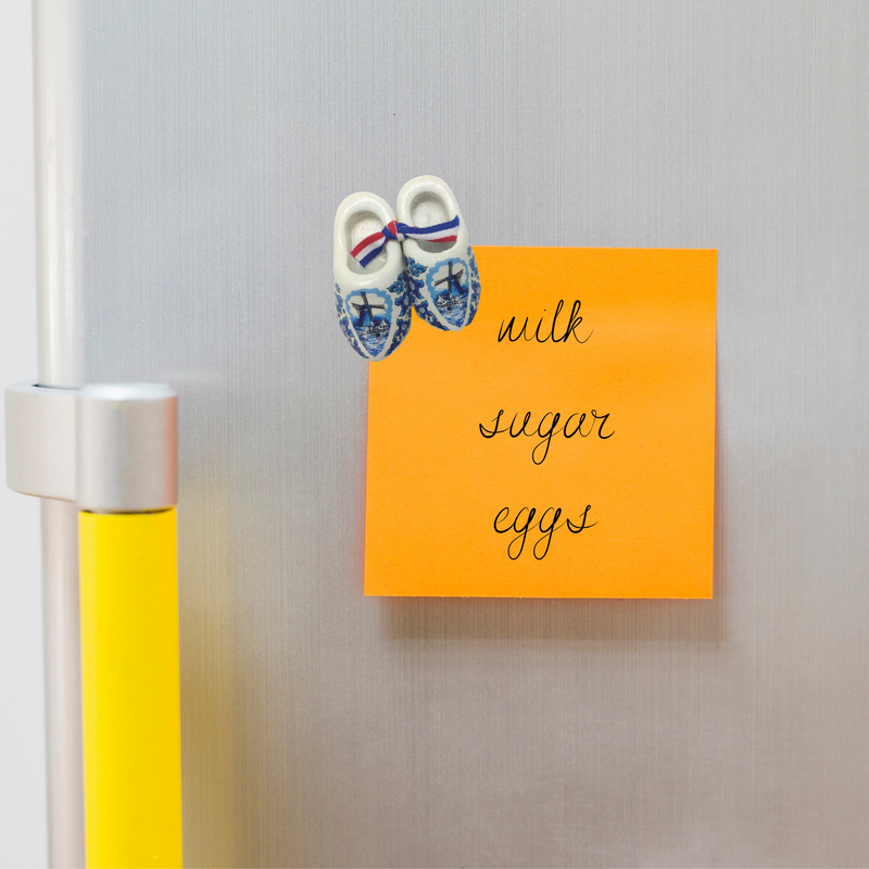 Wooden Shoes Magnetic Gift Blue White