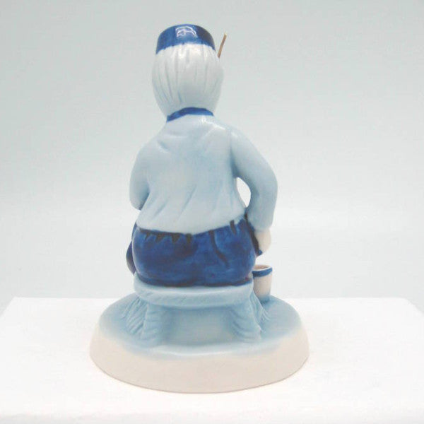 Blue and White Figurine: Dutch Boy Fishing - ScandinavianGiftOutlet