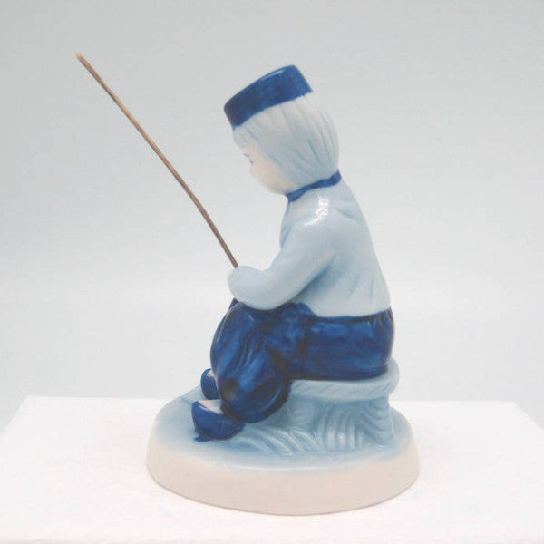 Blue and White Figurine: Dutch Boy Fishing - ScandinavianGiftOutlet