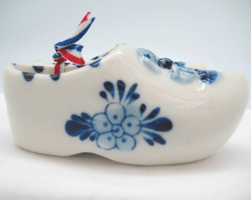 Delft Shoe Pair with Embossed Kiss Design - ScandinavianGiftOutlet