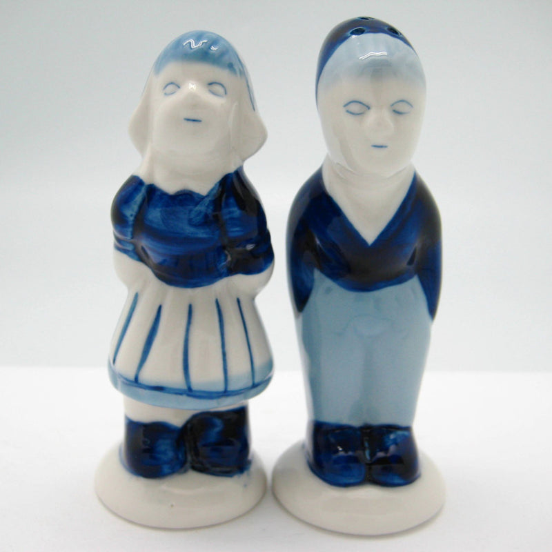 Collectible Salt and Pepper Shakers: Delft Kiss - ScandinavianGiftOutlet