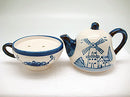 Ceramic Salt and Pepper Shakers: Tea Cup/Pot - ScandinavianGiftOutlet