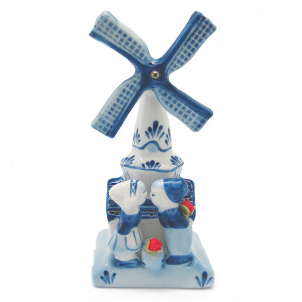 Decorative Windmill & Kissing Couple - ScandinavianGiftOutlet