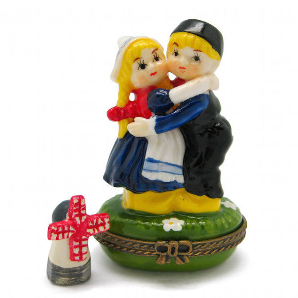 Jewelry Boxes Hugging Dutch Couple - ScandinavianGiftOutlet
