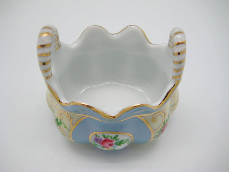 Vintage Victorian Antique Basket Jewelry Box Deluxe Gold - ScandinavianGiftOutlet