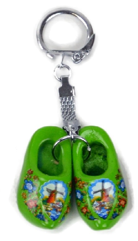 Danish Clogs Keychain Green - ScandinavianGiftOutlet