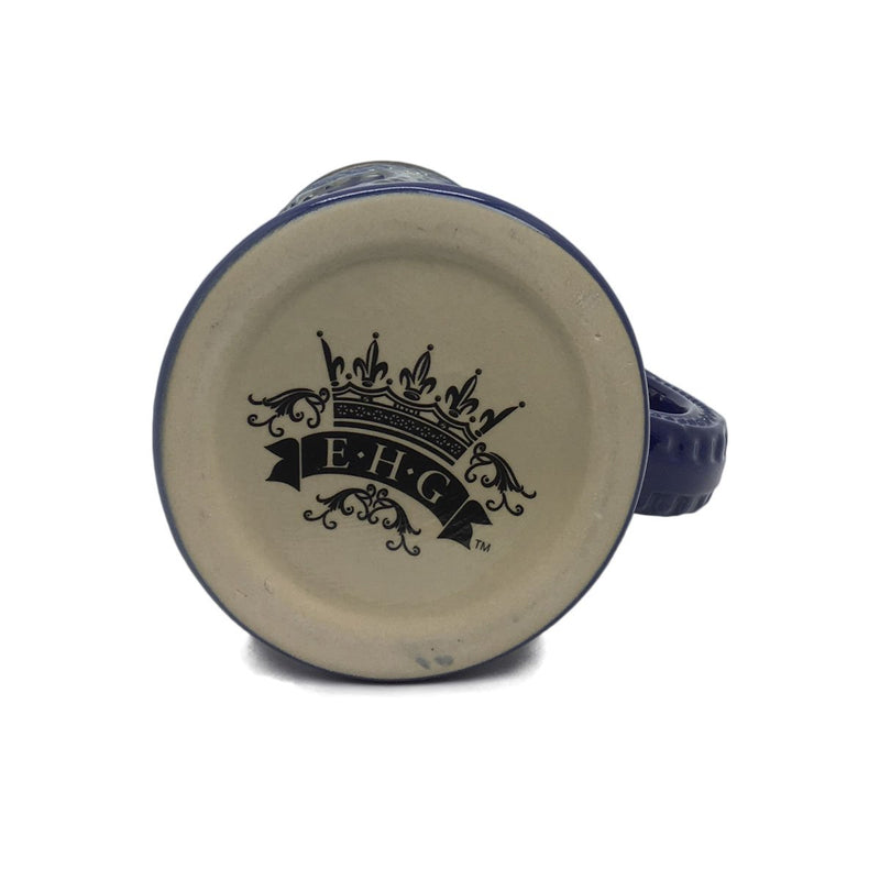 German Village Medallion .75L Engraved Stein Mug with Lid - ScandinavianGiftOutlet