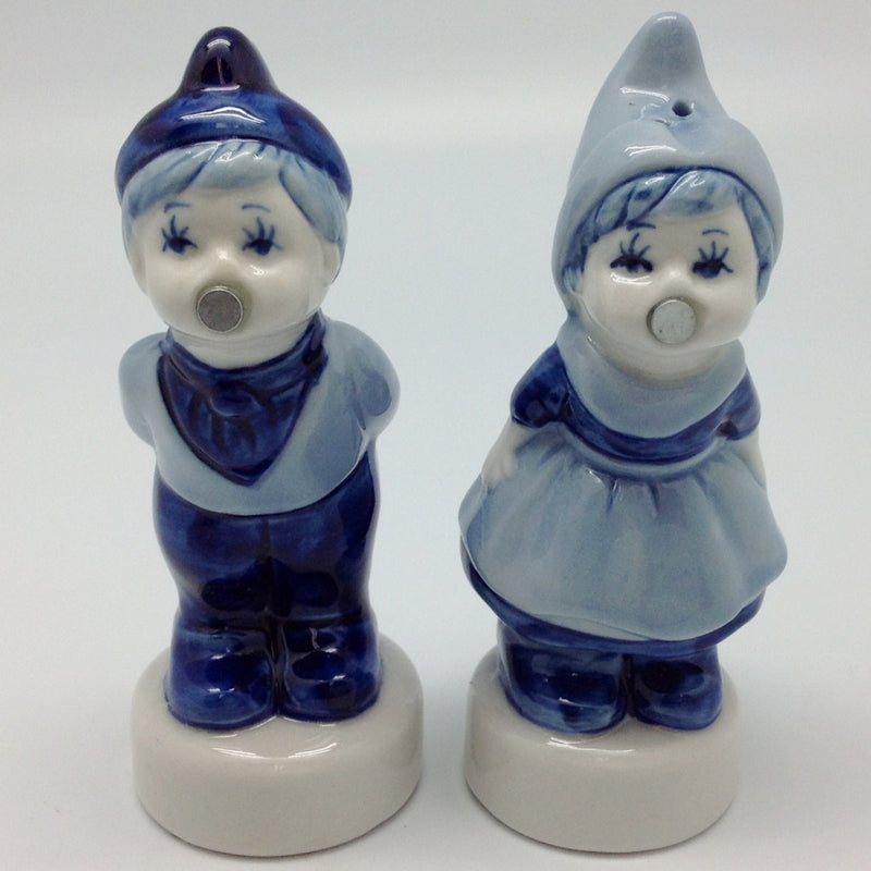 Delft Magnetic Salt and Pepper Shakers Dutch - ScandinavianGiftOutlet