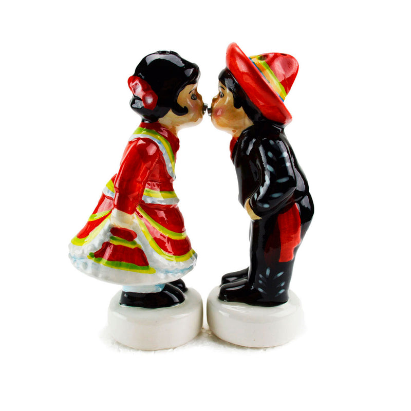 Collectible Magnetic Salt and Pepper Sets Mexican - ScandinavianGiftOutlet