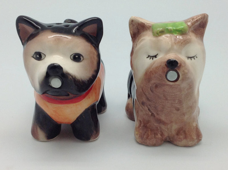 Ceramic Salt & Pepper Set Magnetic Dogs - ScandinavianGiftOutlet