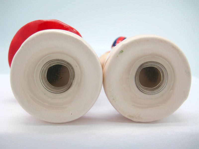 Cute Salt and Pepper Shakers Scandinavian Standing Couple - ScandinavianGiftOutlet