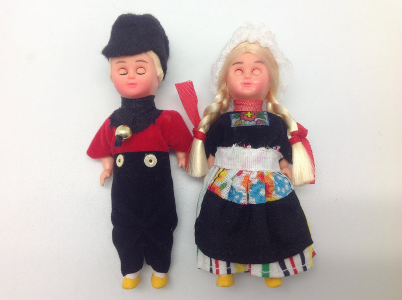 Ethnic Dutch Dolls Costume Boy and Girl - ScandinavianGiftOutlet